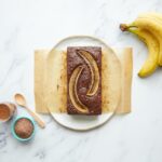 Ciasto bananowe z rabarbarem DIY, czyli jak zrobić szybkie ciasto